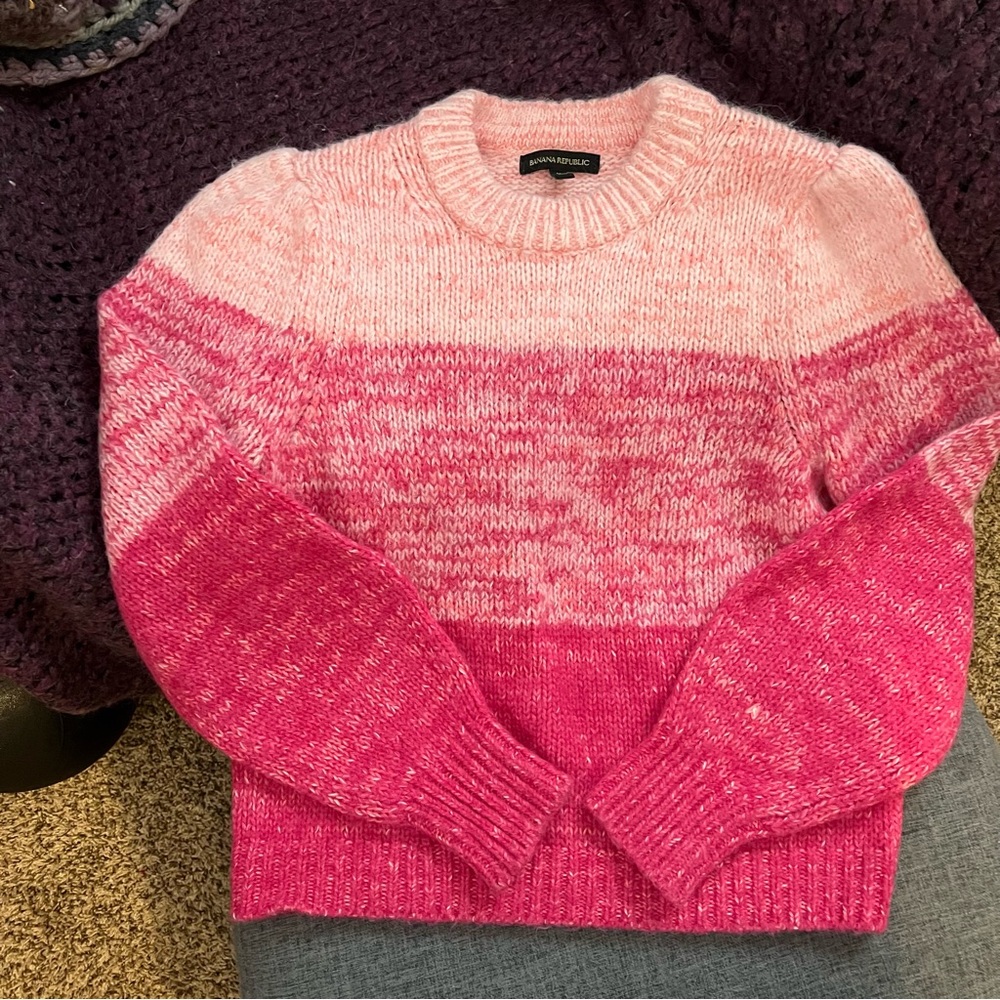 Banana Republic color block sweater